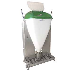 pig hopper feeder 1