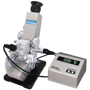 universal refractometer