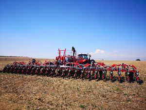 mechanical seed drill