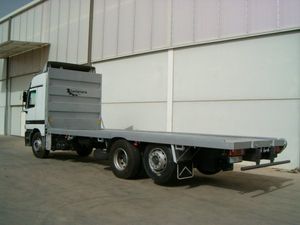 flatbed truck