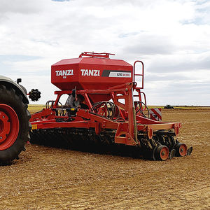 pneumatic seed drill