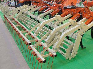 mounted field cultivator / with roller / 3-point hitch / folding