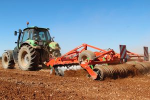 towed disc harrow