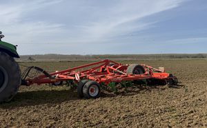 towed field cultivator