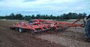 towed field cultivator