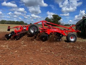 towed disc harrow