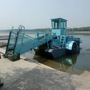 aquatic weed harvester
