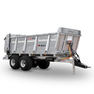 towed manure spreader
