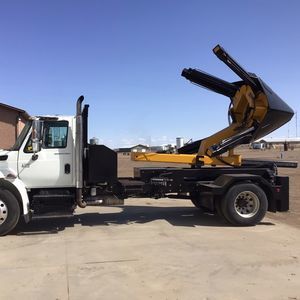 truck-mounted tree spade