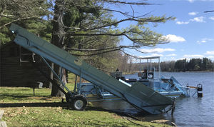 aquatic weed conveyor