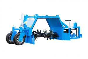 trailed compost turner