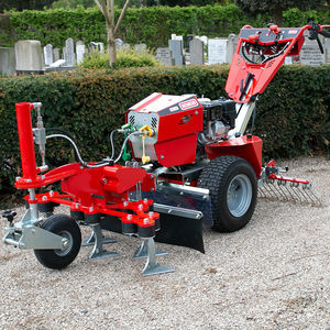 mechanical weeder