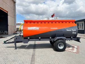 single-axle tank trailer