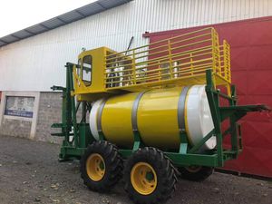 sprayer boom 1
