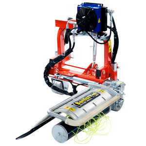 weeding mechanical weeder