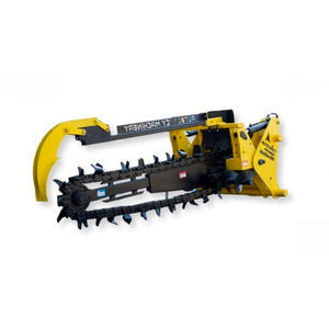 trencher with chain