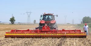 towed disc harrow