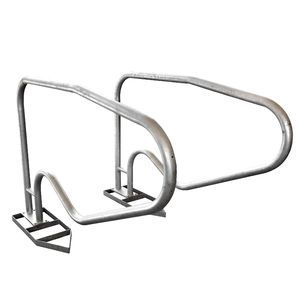 adjustable-width cow cubicle