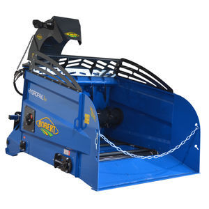 mounted straw blower