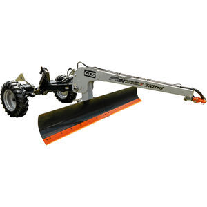 road maintenance motor grader