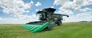 rigid harvesting header