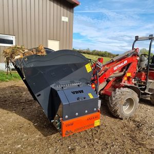 beet chopper shovel bucket
