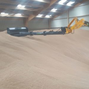 grain pusher