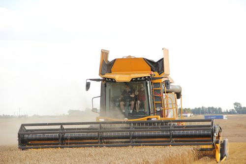 Non conventional combine harvester - COMIA C20, C24 2ROTO
