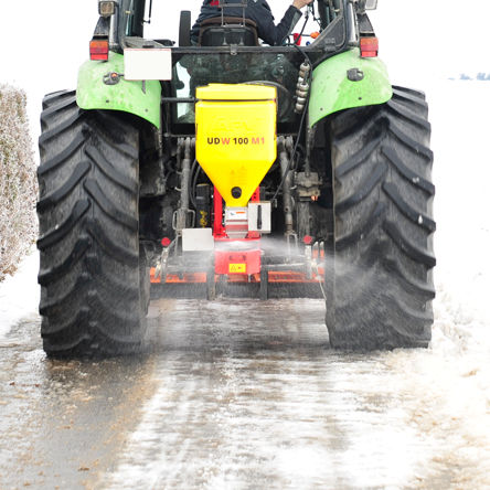 Mounted salt spreader - UDW 100 M1, UDW 250 M1 - APV - Technische Produkte GmbH - professional