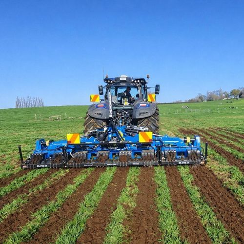 Rotor strip-tiller - Oekosem 8R750-30 - Baertschi Agrartecnic AG - with seeder / with fertilizer distributor / 8-row