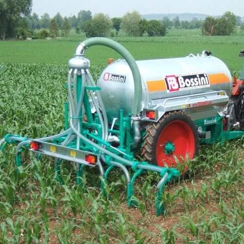 Single-axle slurry spreader - B1 - BOSSINI s.r.l. - vacuum