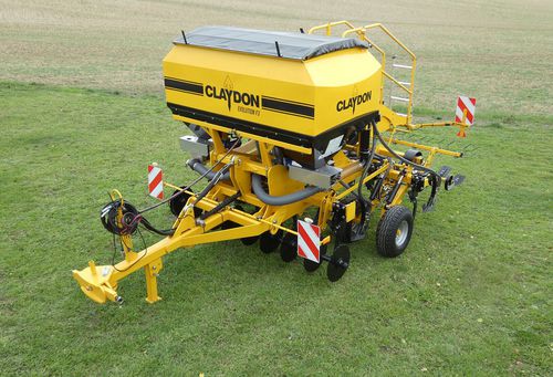 Mechanical seed drill - Hybrid T3 - Claydon Yield-o-Meter Ltd. - tine / towed / with fertilizer applicator