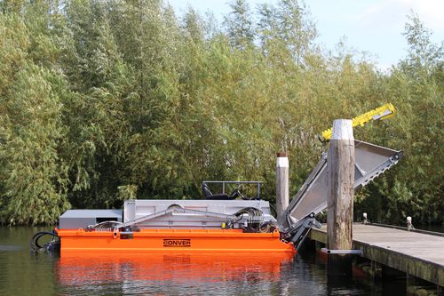 Aquatic weed harvester machine - MC101 - Conver BV - boat