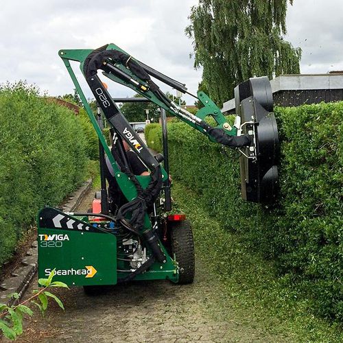 Arboriculture pruning machine - RC 102 - GreenTec A/S - tractor-mounted / rotary-knife / hydraulic