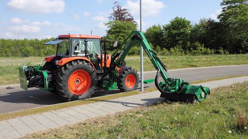 Front-mount reach mower - TWIGA COMBI C, TWIGA COMBI TC Series - GreenTec A/S - flail