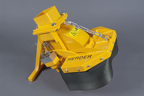Vertical stump cutter - SCE-410H 40L - Herder B.V. - mounted