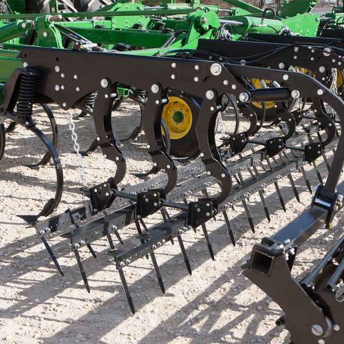 Mounted field cultivator - 2230LL - John Deere - with roller / rigid tine