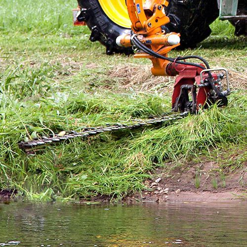 Arboriculture pruning machine - DSW 1900 - MULAG Fahrzeugwerk Heinz Wössner GmbH & Co. KG - mounted / sickle bar