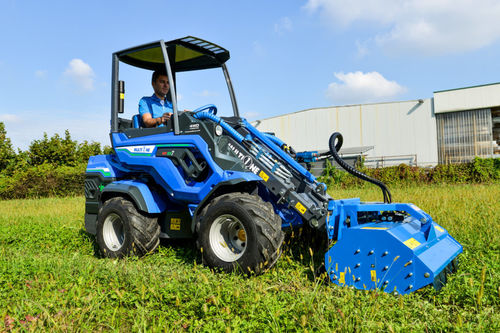 Rubber-tired loader - EZ SERIES - MULTIONE s.r.l. - with cab / mini / electric