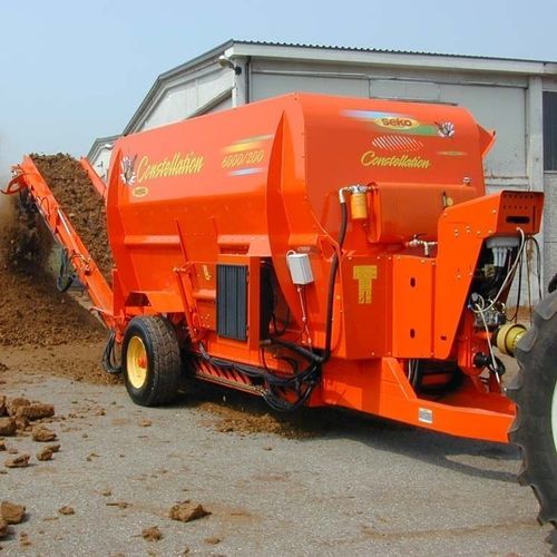 Towed wood chipper - CONSTELLATION T - SEKO INDUSTRIES - PTO-driven / hydraulic supply