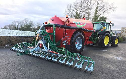 Single-axle slurry tanker - SlurryKat Ltd. - 2-axle / vacuum / with injector