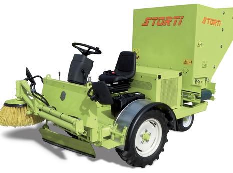 Towed sweeper - 3P - STORTI - self-propelled / for barns / front-mount