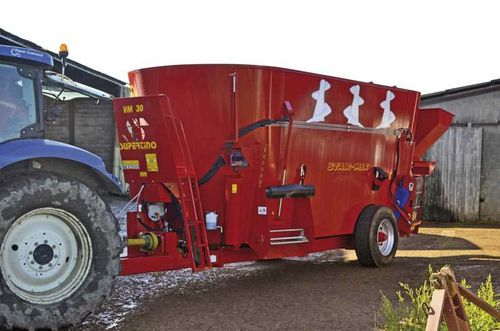 Vertical mixer - VM3 RE series - SUPERTINO SRL - towed / side discharge / 3-auger