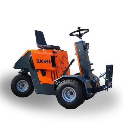 Mounted feed pusher - Trac FarmProfi - Tuchel Maschinenbau - electric