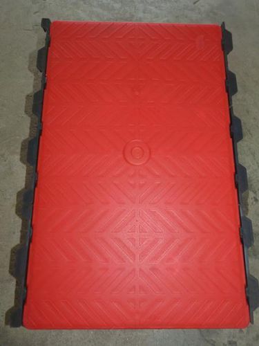 Plastic floor panel - APA Floors B.V. - for pig breeding / heated