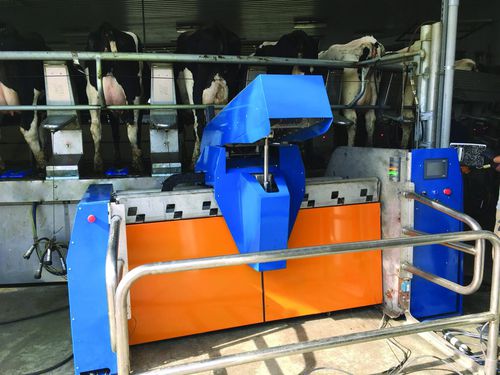 Automatic teat sprayer - SR2  - Boumatic Robotics B.V.