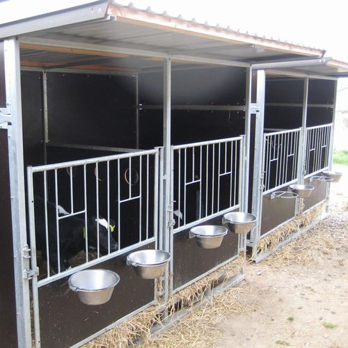 Livestock hutch Skiold calf / individual / steel