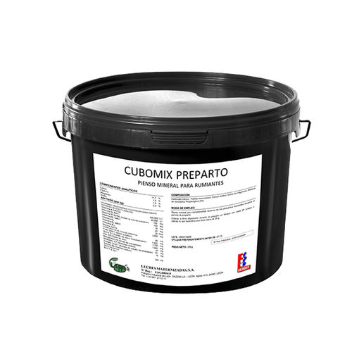 Cattle mineral bucket - CUBES - LECHES MATERNIZADAS, S.A. - goat / for sheep / with trace elements