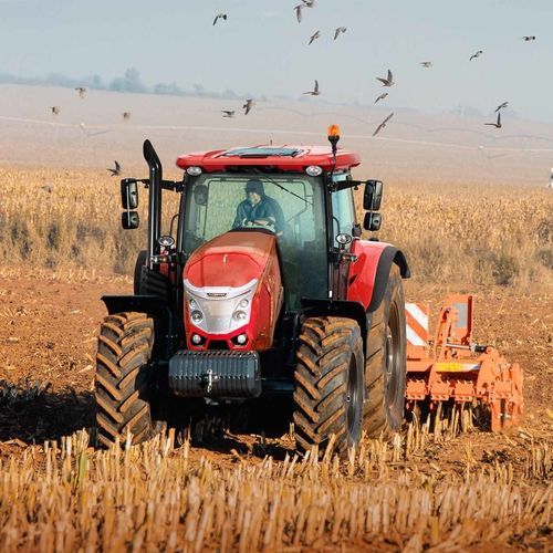 Power-shift tractor - X6.6 series - McCormick USA - 6-cylinder / with cab / high ground clearance