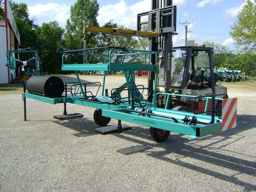 Automatic plastic mulch layer - P17 - Jaulent Industrie